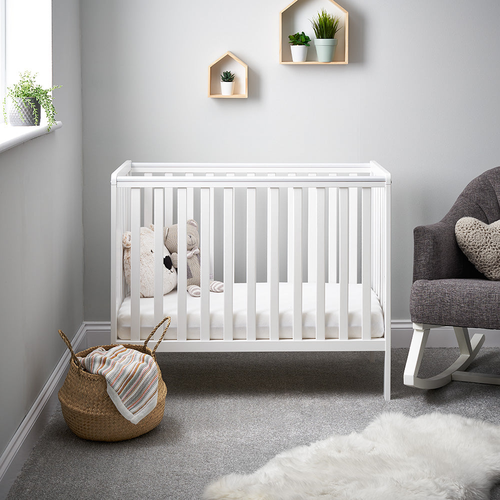 Obaby Bantam Space Saver Cot White